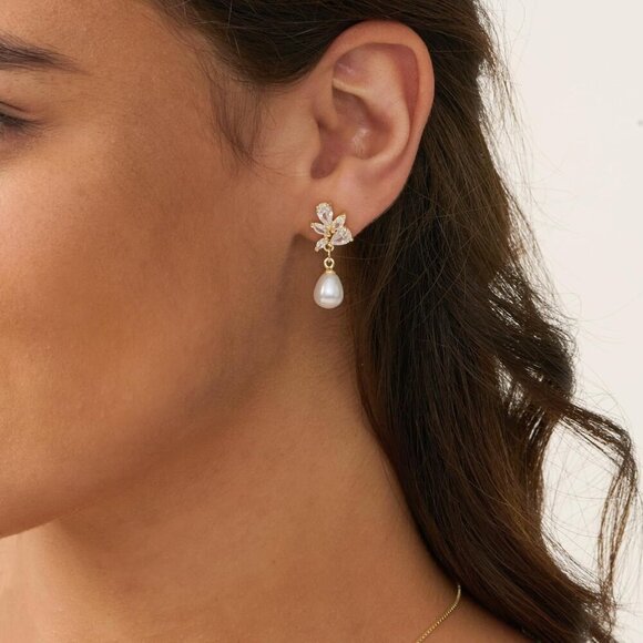 PRTGL Pearl Earrings Trendy 14K Gold Dainty Elegant Pearl Hook Earring for Women - Picture 4 of 6